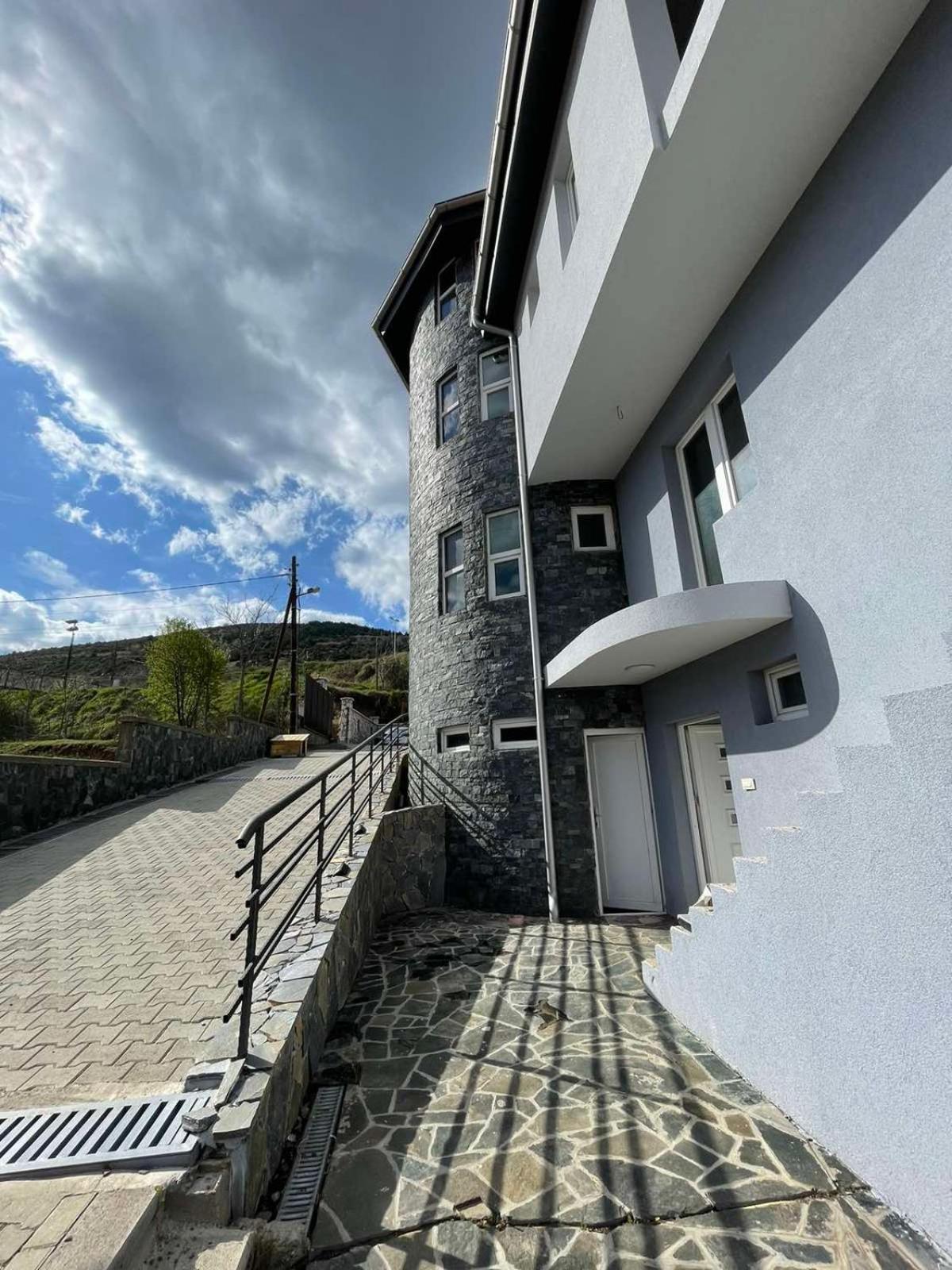 City View Apartment سكوبجي المظهر الخارجي الصورة
